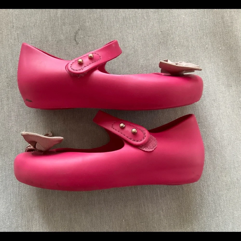 GUC Mini Melissa Pink Mary Jane Shoes with Pink Fabric Bows! - Picture 1 of 11
